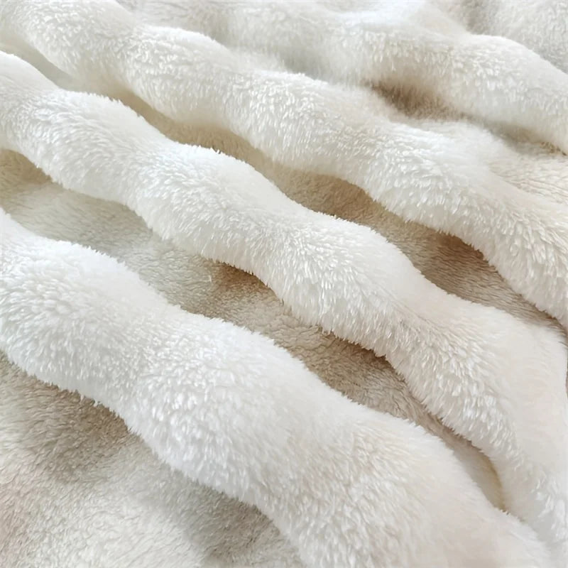 Luxury Plush Faux Fur Throw Blanket | Soft Cozy Bed & Sofa Blanket
