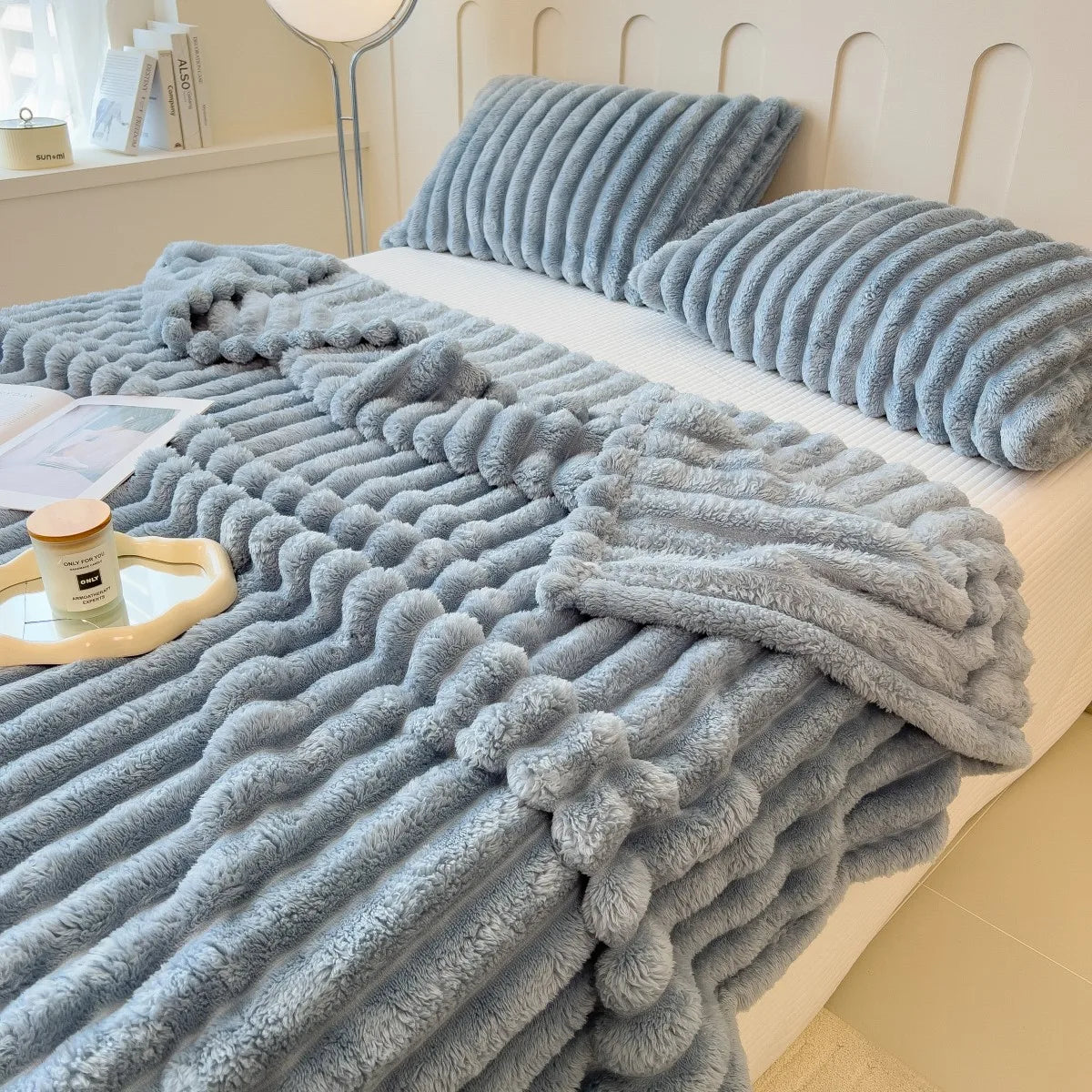 Cozy Chunky Throw Blanket